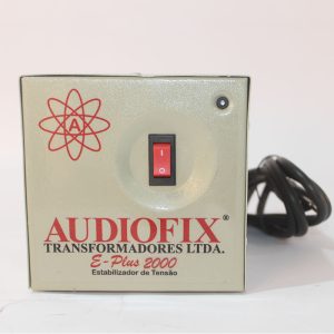 Estabilizador de Tensão Monofásico E-Plus - De 4000 W a 6000 W